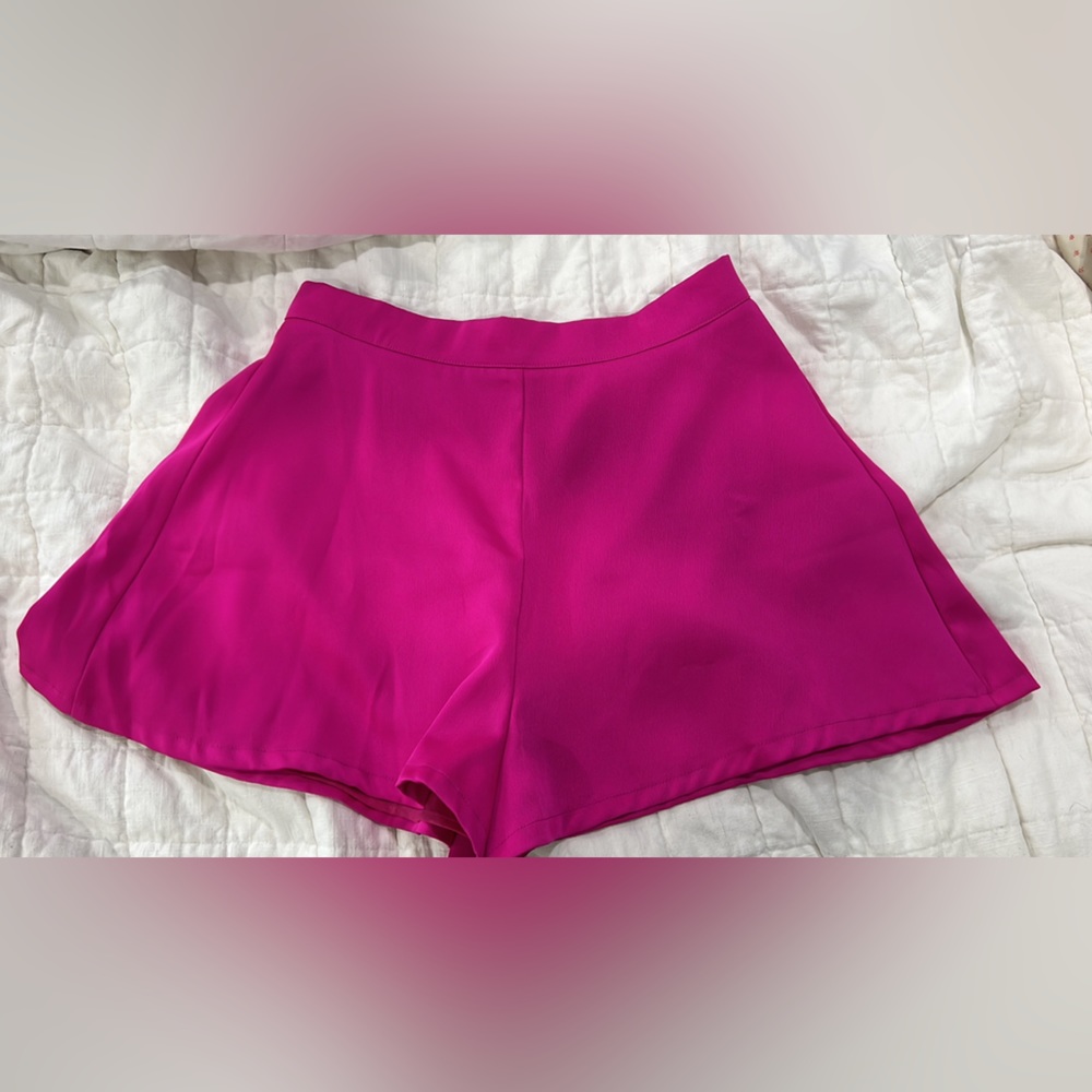 Do + Be hot pink shorts